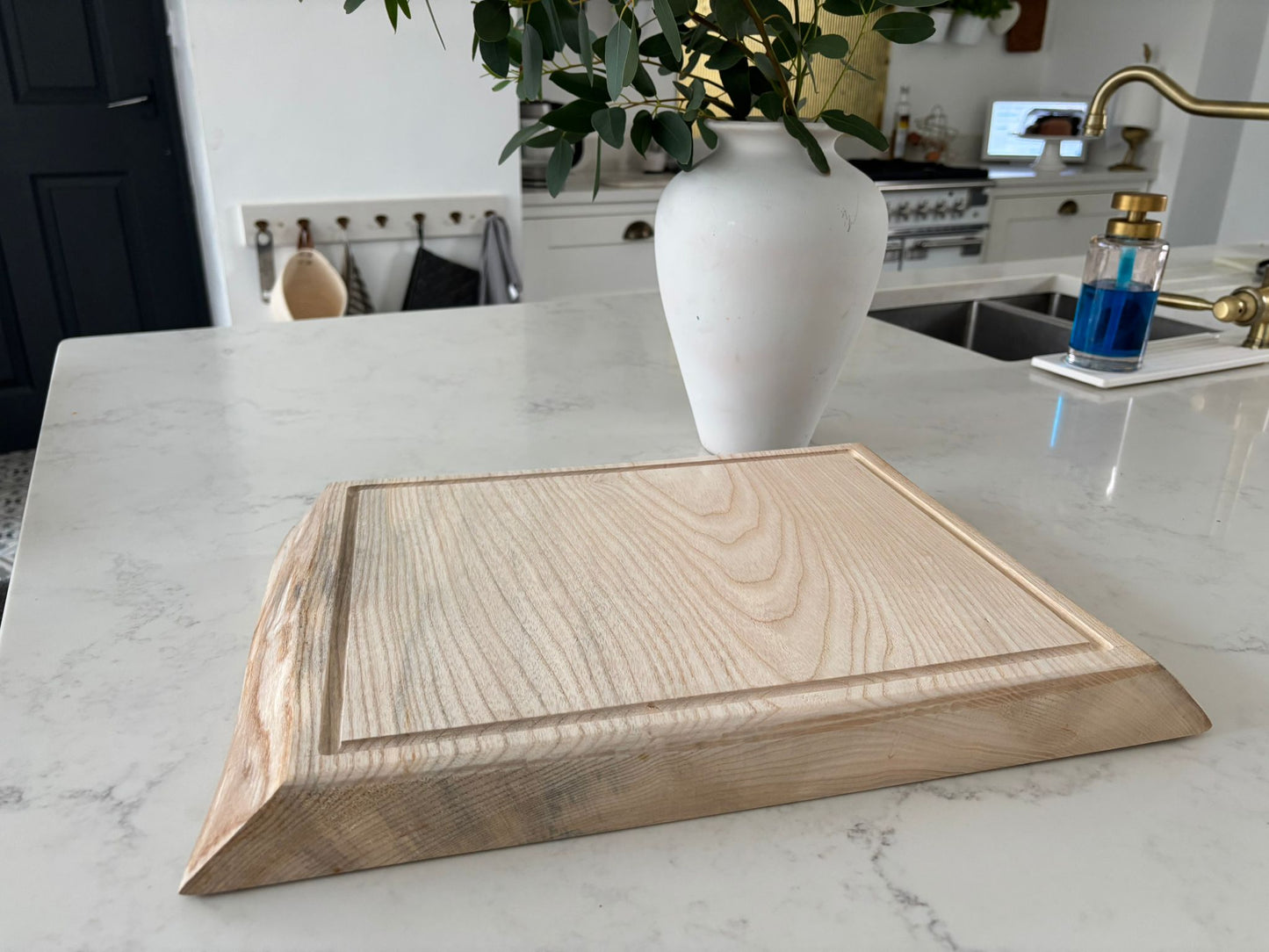 Ash Chopping Board with Juice Groove
